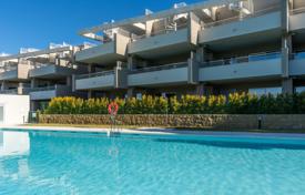 2 odalılar daire 90 m² Estepona'da, İspanya. 370,000 €