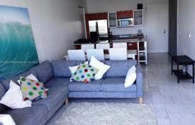 1 odalılar daire 84 m² Miami'de, Amerika Birleşik Devletleri. $470,000