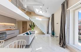 Çatı dairesi – Nice, Cote d'Azur (Fransız Rivierası), Fransa. 1,190,000 €