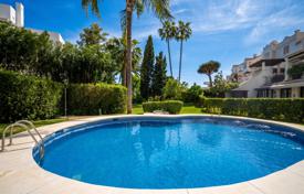 4 odalılar konak 330 m² Marbella'da, İspanya. 1,695,000 €