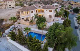 6 odalılar villa 650 m² Germasogeia'da, Kıbrıs. 3,900,000 €