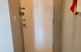 7 odalılar daire Scarborough'da, Kanada. C$687,000