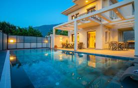 5 odalılar villa 210 m² Ölüdeniz'da, Türkiye. 20,101,000 TRY