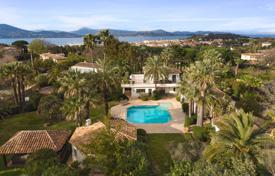 8 odalılar villa Saint-Tropez'de, Fransa. 30,000 € haftalık