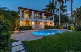 6 odalılar villa 474 m² Miami sahili'nde, Amerika Birleşik Devletleri. $3,650,000
