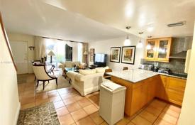 2 odalılar konak 130 m² Key Biscayne'de, Amerika Birleşik Devletleri. $1,300,000