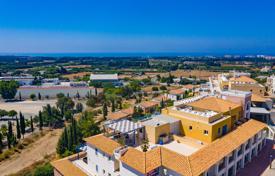 2 odalılar çatı dairesi Geroskipou'da, Kıbrıs. 253,000 €