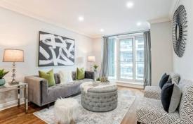 2 odalılar daire Lake Shore Boulevard West'da, Kanada. C$752,000