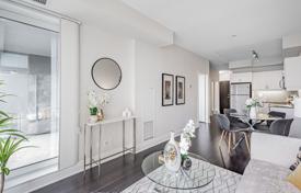 5 odalılar daire North York'da, Kanada. C$842,000