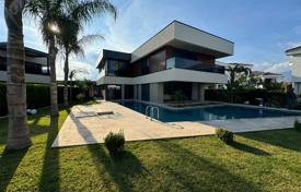 7 odalılar villa 320 m² Camyuva'da, Türkiye. 80,516,000 TRY