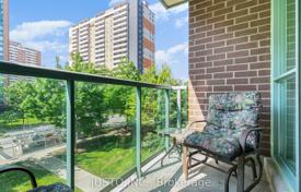4 odalılar daire Etobicoke'de, Kanada. C$695,000
