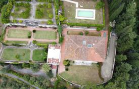 15 odalılar villa Pietrasanta'da, İtalya. Price on request