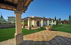 Villa – Sinalunga, Toskana, İtalya. 950,000 €
