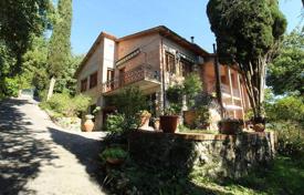 Villa – Monteriggioni, Toskana, İtalya. 920,000 €