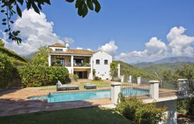 4 odalılar villa 400 m² Marbella'da, İspanya. 5,000 € haftalık