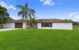Şehir içinde müstakil ev – Homestead, Florida, Amerika Birleşik Devletleri. $1,130,000