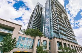 4 odalılar daire Etobicoke'de, Kanada. C$916,000