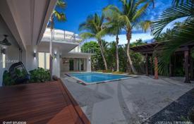 Villa – Key Biscayne, Florida, Amerika Birleşik Devletleri. 2,399,000 €