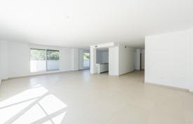7 odalılar yeni binada daireler 379 m² Sotogrande'de, İspanya. 595,000 €