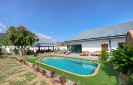 4 odalılar şehir içinde müstakil ev 1600 m² Phuket Town'da, Tayland. $891,000
