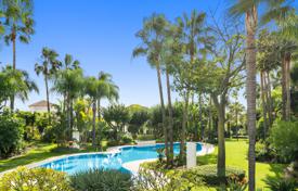 5 odalılar villa 550 m² Marbella'da, İspanya. 2,650,000 €