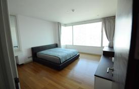 3 odalılar kondominyumda daireler Bangkok'da, Tayland. $579,000