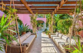 Villa – Pine Tree Drive, Miami sahili, Florida,  Amerika Birleşik Devletleri. 5,520,000 €