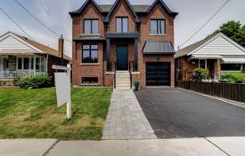 Şehir içinde müstakil ev – East York, Toronto, Ontario,  Kanada. C$2,113,000