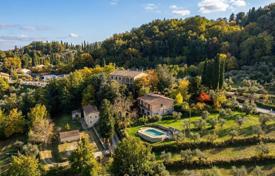 Villa 1600 m² Cetona'da, İtalya. 3,000,000 €