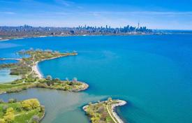 3 odalılar daire Lake Shore Boulevard West'da, Kanada. C$1,142,000