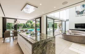 7 odalılar villa 936 m² Marbella'da, İspanya. 4,750,000 €