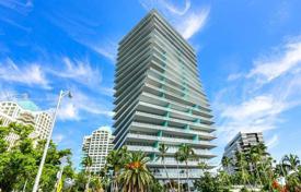 Sıfır daire – South Bayshore Drive, Miami, Florida,  Amerika Birleşik Devletleri. $7,000 haftalık
