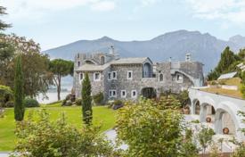Villa – Lecco, Lombardiya, İtalya. Price on request