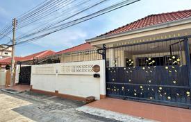 3 odalılar villa 222 m² Pattaya'da, Tayland. $137,000