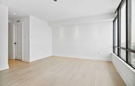6 odalılar daire North York'da, Kanada. C$1,275,000
