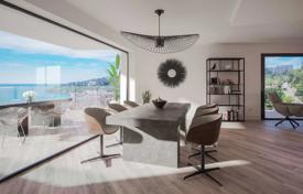 3 odalılar çatı dairesi Roquebrune - Cap Martin'da, Fransa. 2,450,000 €