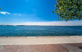 2 odalılar daire Queens Quay East'da, Kanada. C$1,069,000