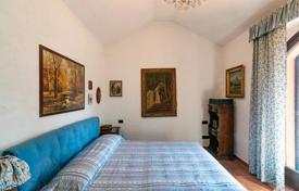 12 odalılar villa Guanzate'de, İtalya. Price on request