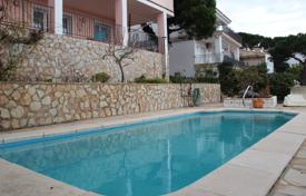 6 odalılar villa 180 m² Lloret de Mar'da, İspanya. 517,000 €