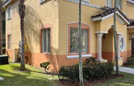 Şehir içinde müstakil ev – Homestead, Florida, Amerika Birleşik Devletleri. $355,000