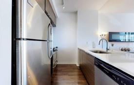 4 odalılar daire North York'da, Kanada. C$796,000