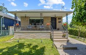 Şehir içinde müstakil ev – Etobicoke, Toronto, Ontario,  Kanada. C$1,673,000