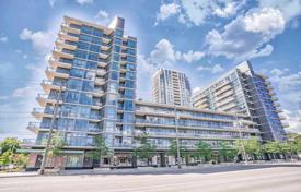 3 odalılar daire The Queensway'da, Kanada. C$806,000