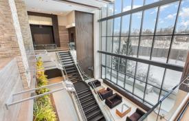 1 odalılar daire East York'da, Kanada. C$815,000