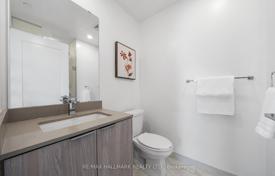 5 odalılar daire Etobicoke'de, Kanada. C$1,196,000