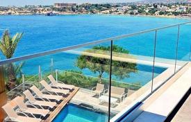 7 odalılar yazlık ev 650 m² Coral Bay'da, Kıbrıs. 4,800,000 €