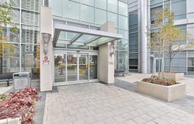 3 odalılar daire Scarborough'da, Kanada. C$918,000