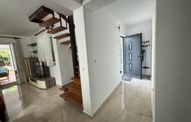 2 odalılar şehir içinde müstakil ev 102 m² Gradac'da, Hırvatistan. 280,000 €