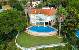 Villa – Lloret de Mar, Katalonya, İspanya. 2,950,000 €