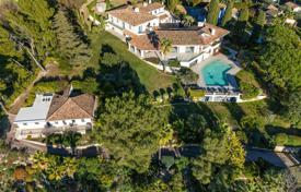 15 odalılar villa Tourrettes-sur-Loup'da, Fransa. 6,900,000 €